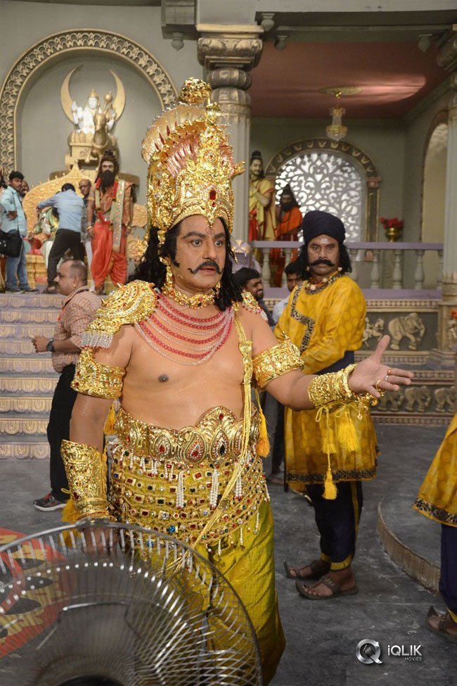 NTR-Biopic-Movie-Opening-Stills